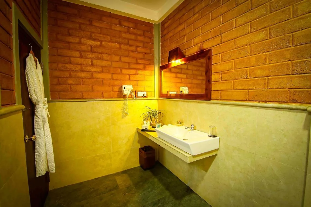 Hotel Habarana Lake Resort Sigiriya